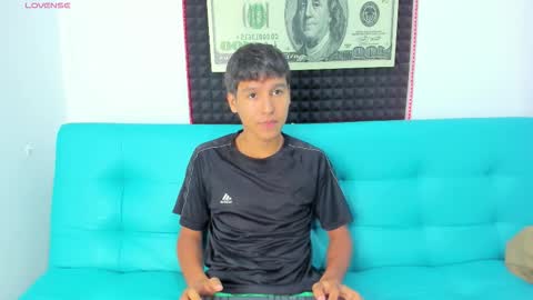 Carl Milton online show from November 18, 7:01 am