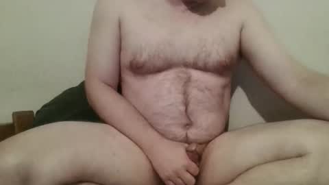 hairychest222141 online show from February 6, 6:21 am