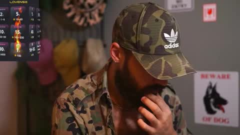 HairyRobXxX online show from November 20, 4:50 pm