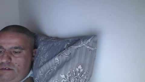 Snapshot of haled_77 chatting on December 15, 11:23 am haled_77 online show from December 15, 11:23 am