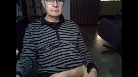 Prefer men 80 online show from April 5, 7:54 pm