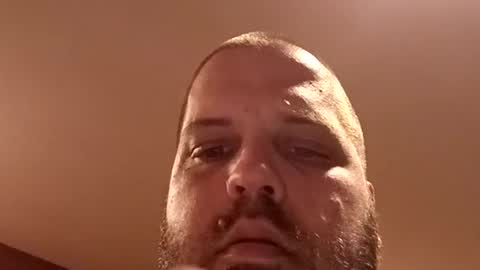 Handsomedaddy198923 online show from June 24, 6:27 am