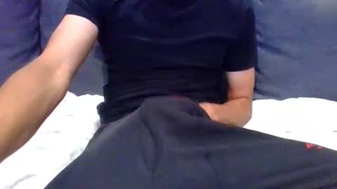 HandsomeStranger online show from July 29, 2:32 am