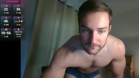 handsumhung online show from December 1, 7:39 pm