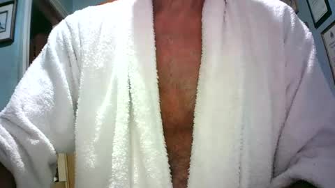 handymanforyou177322 online show from July 16, 9:55 pm