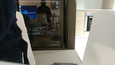 hankitforme online show from November 22, 9:53 am