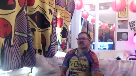 Snapshot of hankrams chatting on September 24, 7:12 pm hank rams online show from September 24, 7:12 pm