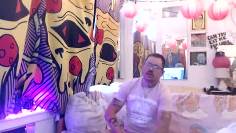 hank rams online show from June 16, 1:13 pm