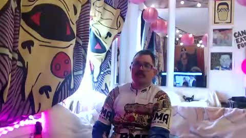 Snapshot of hankrams chatting on December 25, 5:15 pm hank rams online show from December 25, 5:15 pm