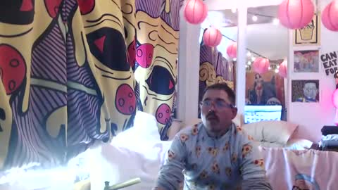 Snapshot of hankrams chatting on September 16, 6:42 pm hank rams online show from September 16, 6:42 pm