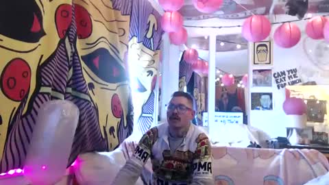 Snapshot of hankrams chatting on February 2, 4:11 pm hank rams online show from February 2, 4:11 pm