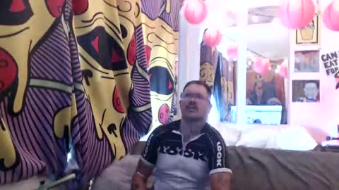 Snapshot of hankrams chatting on September 14, 7:16 pm hank rams online show from September 14, 7:16 pm