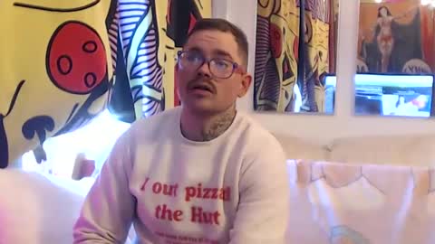 Snapshot of hankrams chatting on January 14, 8:26 pm hank rams online show from January 14, 8:26 pm