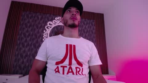 happy_hot7 online show from June 11, 11:52 am