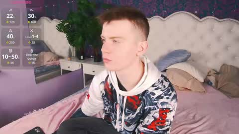 happydeimos online show from March 19, 10:46 pm