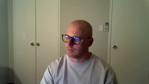 Stand Lee online show from March 12, 7:38 pm