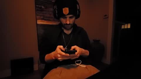 Tom online show from October 5, 4:16 am