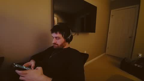 Tom online show from December 21, 12:42 am