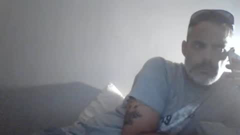 hardtofeelanything online show from April 25, 6:38 pm