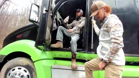 hardworkertn online show from December 19, 7:18 pm