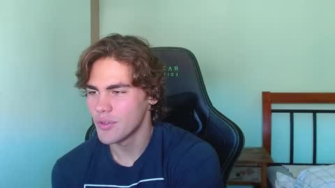 Snapshot of harryking1 chatting on September 26, 9:07 am harryking1 online show from September 26, 9:07 am