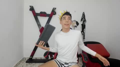 Harry online show from November 17, 7:50 pm