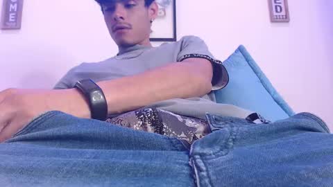 harry thomson online show from February 16, 7:26 am