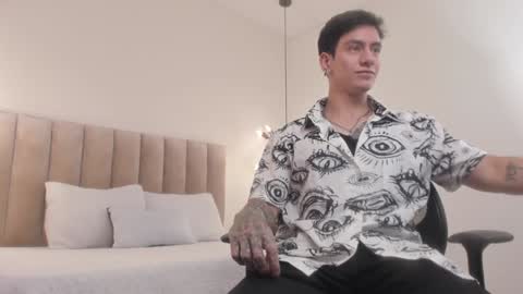 Harry Jones online show from January 14, 5:45 pm