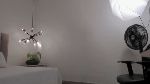 Harry Jones online show from January 19, 6:00 pm