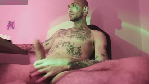 More content   2   online show from September 8, 3:33 pm