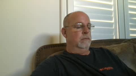 Snapshot of hdeuce22 chatting on October 11, 9:19 pm Hdeuce22 online show from October 11, 9:19 pm