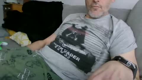 Snapshot of hefo99 chatting on March 4, 3:59 pm hefo99 online show from March 4, 3:59 pm