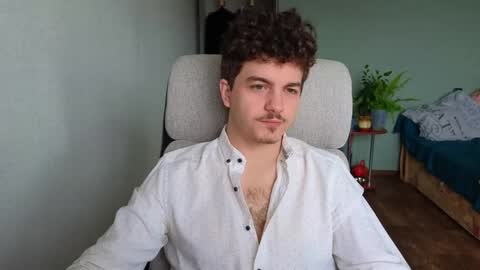 Remy online show from April 9, 4:54 am