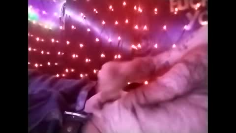 Snapshot of hennessee1 chatting on October 23, 11:35 am Hennessee online show from October 23, 11:35 am