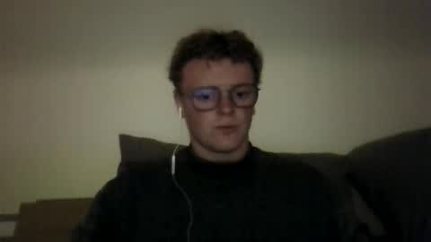 henrietje online show from May 3, 8:44 pm