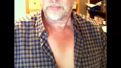 Snapshot of hereford66 chatting on September 9, 4:39 pm hereford66 online show from September 9, 4:39 pm