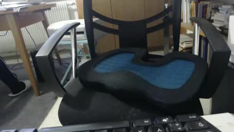 hero0111 online show from February 6, 1:21 pm