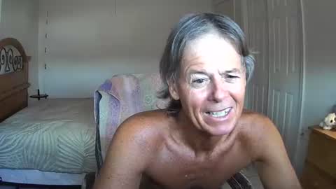 hewes1 online show from July 19, 11:49 am