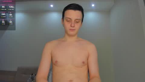 Snapshot of hey_chrisss chatting on October 30, 1:12 pm Christian online show from October 30, 1:12 pm