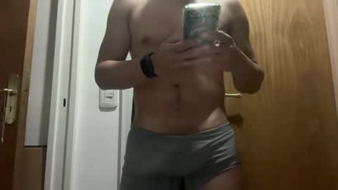 Snapshot of hhernan1 chatting on October 8, 10:03 pm hhernan1 online show from October 8, 10:03 pm