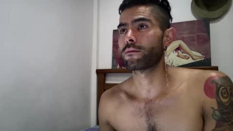 Snapshot of hideonbush051 chatting on September 9, 8:08 pm hideonbush online show from September 9, 8:08 pm