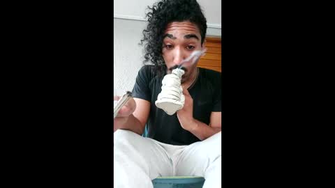 hikarascastle online show from April 4, 4:15 pm