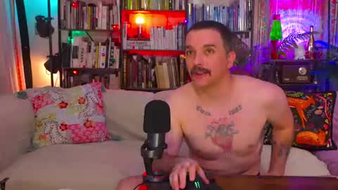 HipsterTrash Clark one half of Task Manager online show from July 3, 7:47 am