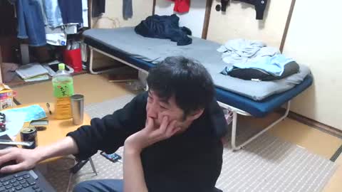 Snapshot of hiro110 chatting on January 12, 12:12 pm hiro110 online show from January 12, 12:12 pm