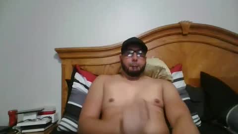 hispanic89 online show from December 9, 1:36 pm