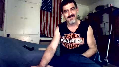 Snapshot of hoglegg99384194 chatting on October 24, 11:45 am hoglegg99384194 online show from October 24, 11:45 am