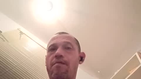 homi69 online show from December 17, 4:20 am