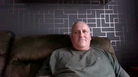 Snapshot of honestman999 chatting on October 26, 2:52 pm Honestman999 online show from October 26, 2:52 pm