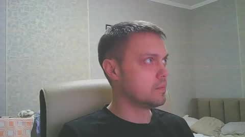 Henry online show from February 10, 4:14 pm