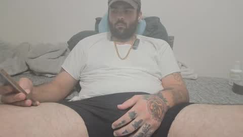 Snapshot of hoodieaj0318 chatting on October 5, 10:36 pm hoodieaj0318 online show from October 5, 10:36 pm